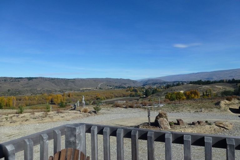 Photo of property in 46 Letts Gully Road, Letts Gully, Alexandra, 9393