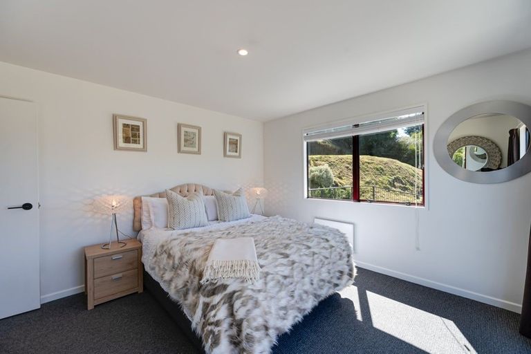 Photo of property in 12 Greenstone Place, Fernhill, Queenstown, 9300