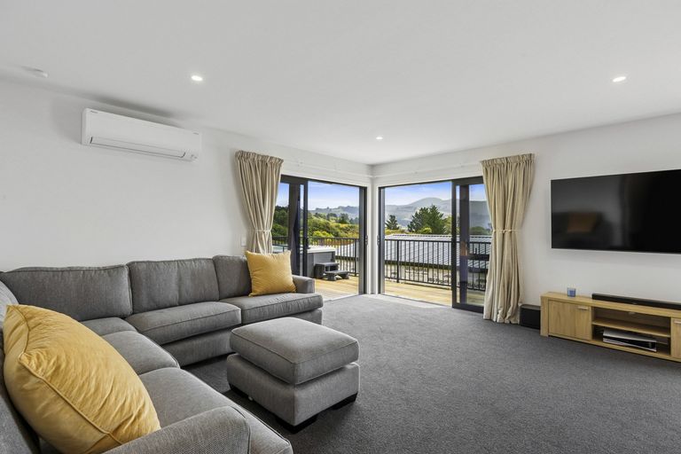 Photo of property in 6 Batham Way, Broad Bay, Dunedin, 9014
