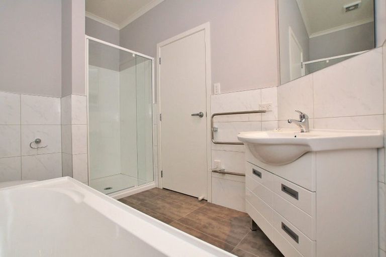 Photo of property in 5 Ashbourne Lane, Dinsdale, Hamilton, 3204