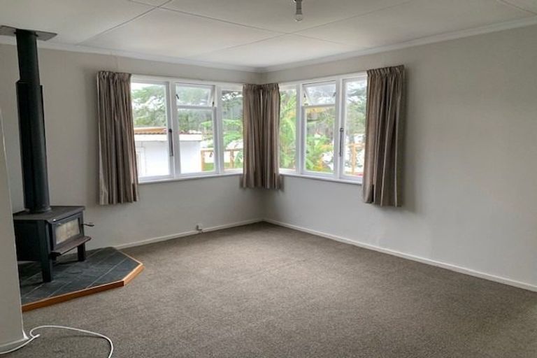 Photo of property in 403 Leigh Road, Whangateau, Warkworth, 0985