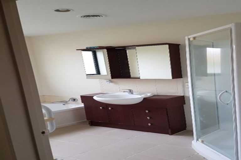 Photo of property in 6a Blarney Place, Casebrook, Christchurch, 8051