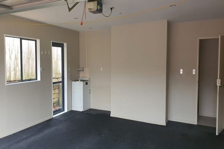 Photo of property in 13 Sapperton Drive, Henderson, Auckland, 0612