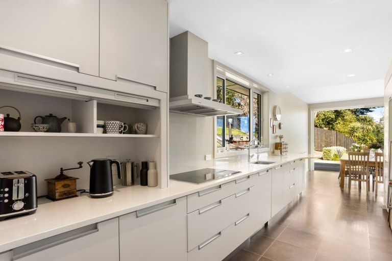 Photo of property in 3 Rosehill Road, Macandrew Bay, Dunedin, 9077