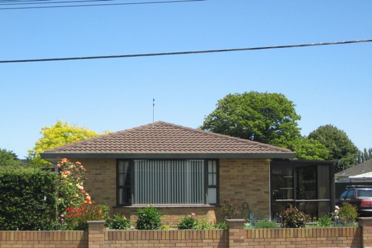 Photo of property in 2/18 Baretta Street, Somerfield, Christchurch, 8024