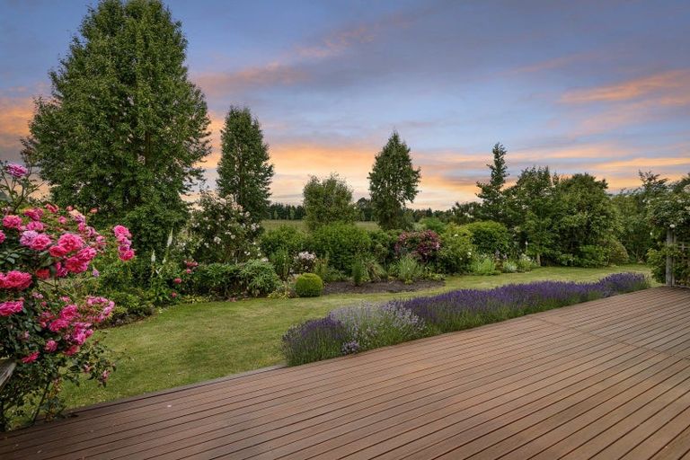 Photo of property in 1852 North Eyre Road, West Eyreton, Rangiora, 7475