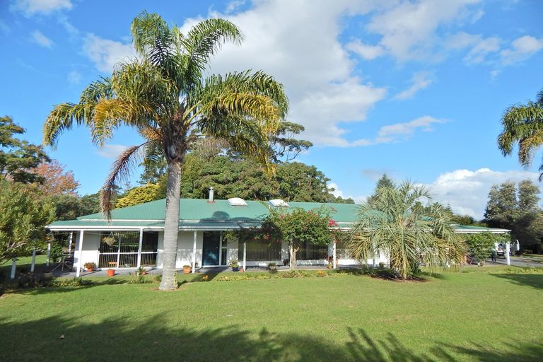 Photo of property in 215 Rangitane Road, Kerikeri, 0294