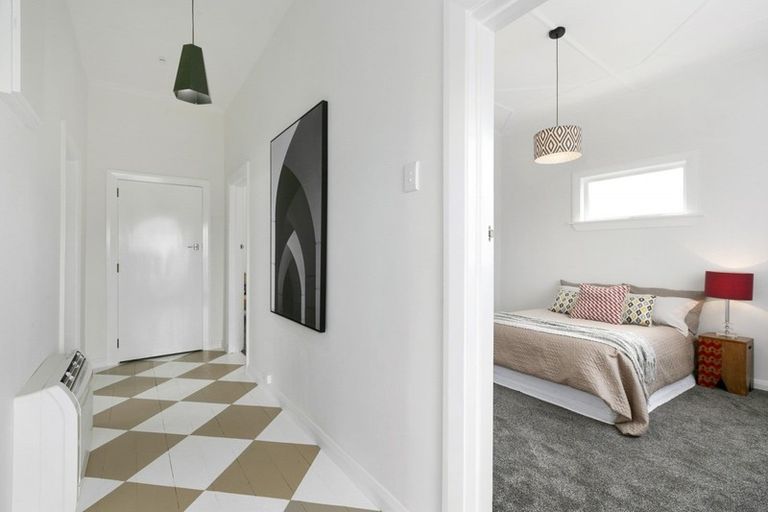 Photo of property in 37 Wesley Street, South Dunedin, Dunedin, 9012