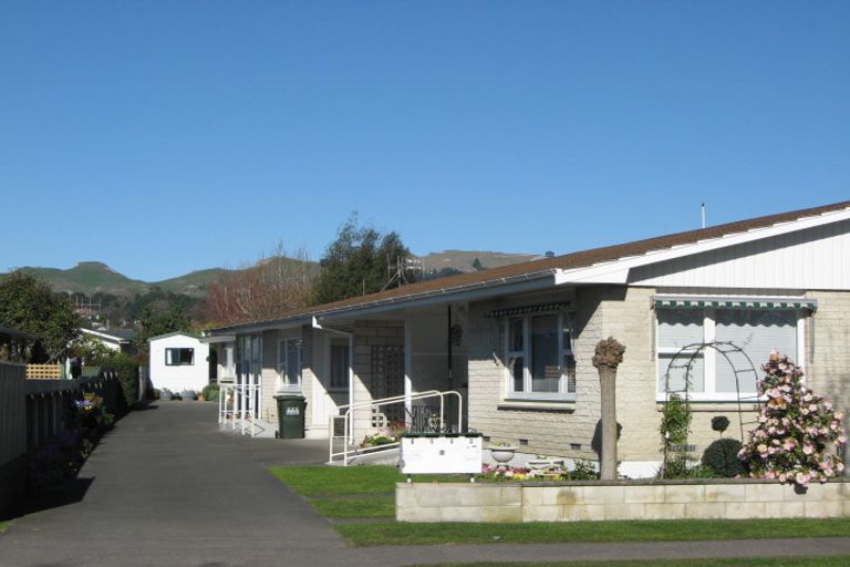 Photo of property in 4/35 Middle Road, Havelock North, 4130