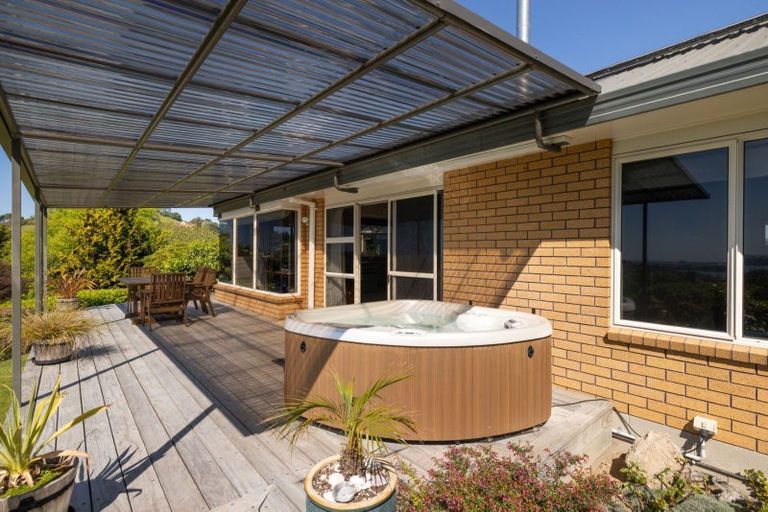 Photo of property in 91 Waikite Road, Welcome Bay, Tauranga, 3175