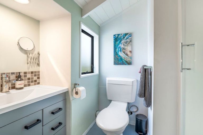Photo of property in 11 Waitawa Place, Lynmore, Rotorua, 3010