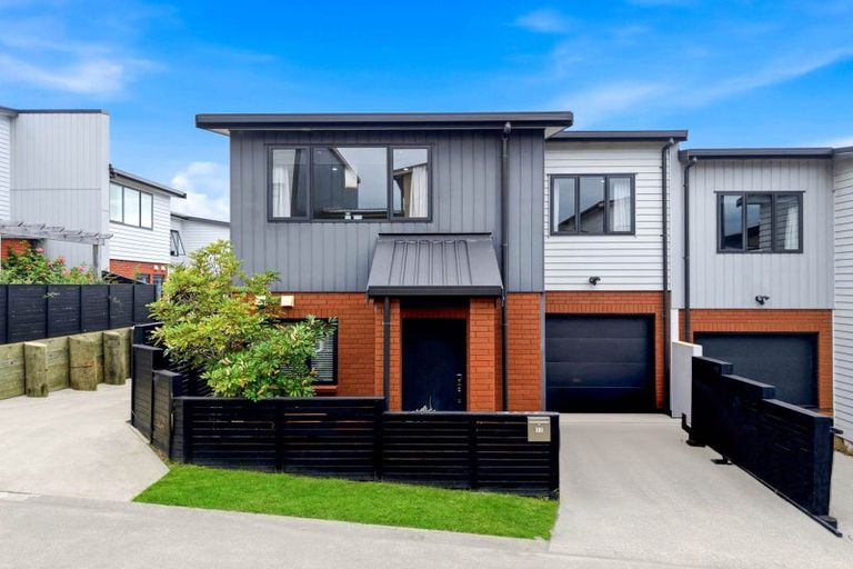 Photo of property in 32 Bight Road, Long Bay, Auckland, 0630