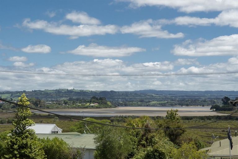 Photo of property in 362 Ngatai Road, Bellevue, Tauranga, 3110