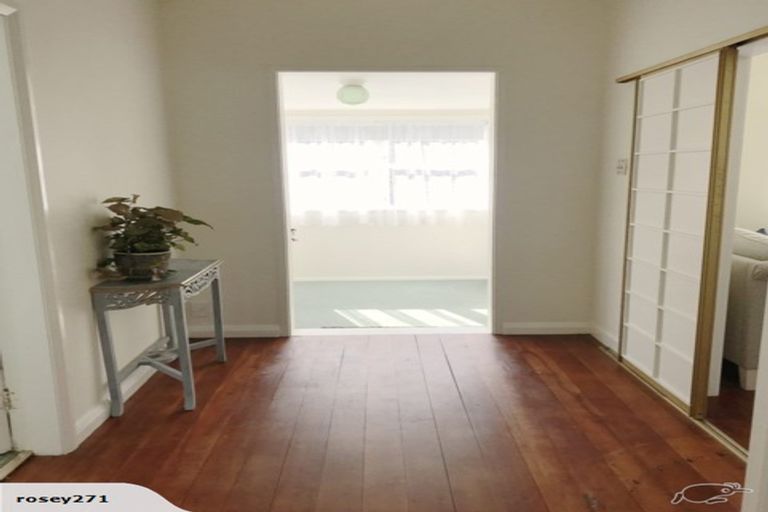 Photo of property in 33 Kiwi Street, Alicetown, Lower Hutt, 5010