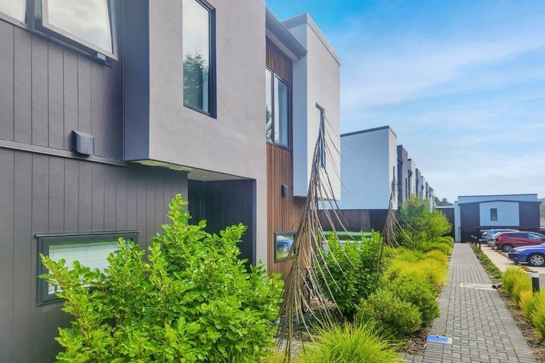 Photo of property in 16/28 Raukawa Street, Stokes Valley, Lower Hutt, 5019