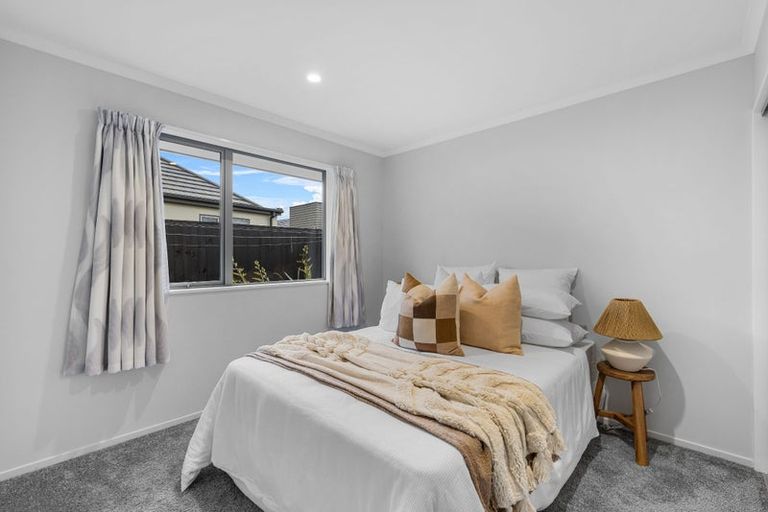 Photo of property in 15 Katrine Drive, Marshland, Christchurch, 8083