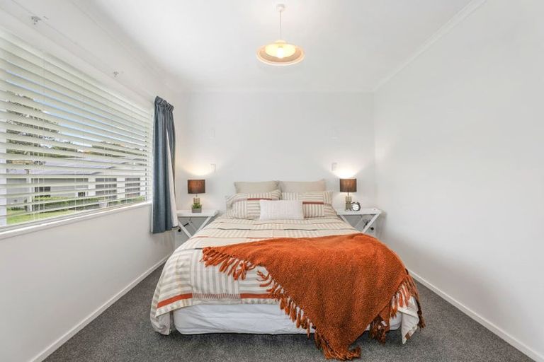 Photo of property in 93 Acacia Heights Drive, Acacia Bay, Taupo, 3385