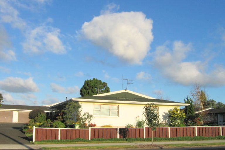 Photo of property in 2/179 Shirley Road, Papatoetoe, Auckland, 2025