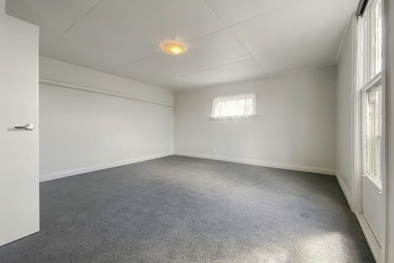 Photo of property in 60 Wilson Street, Newtown, Wellington, 6021