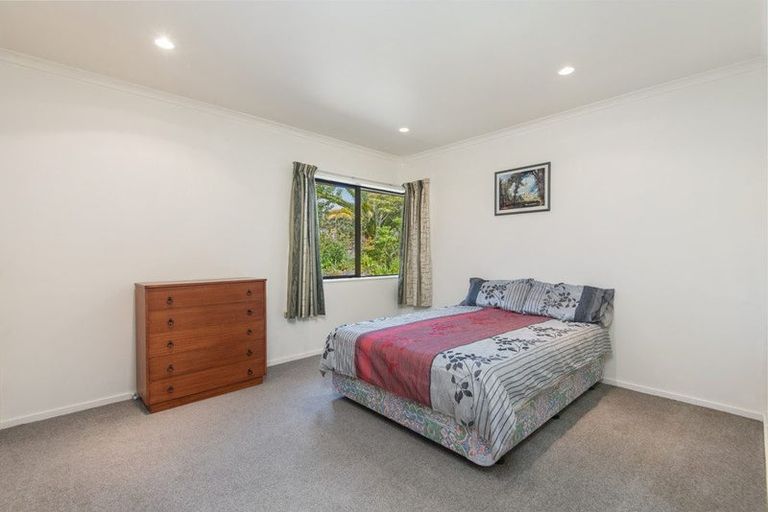 Photo of property in 131 Summerhill Drive, Fitzherbert, Palmerston North, 4410
