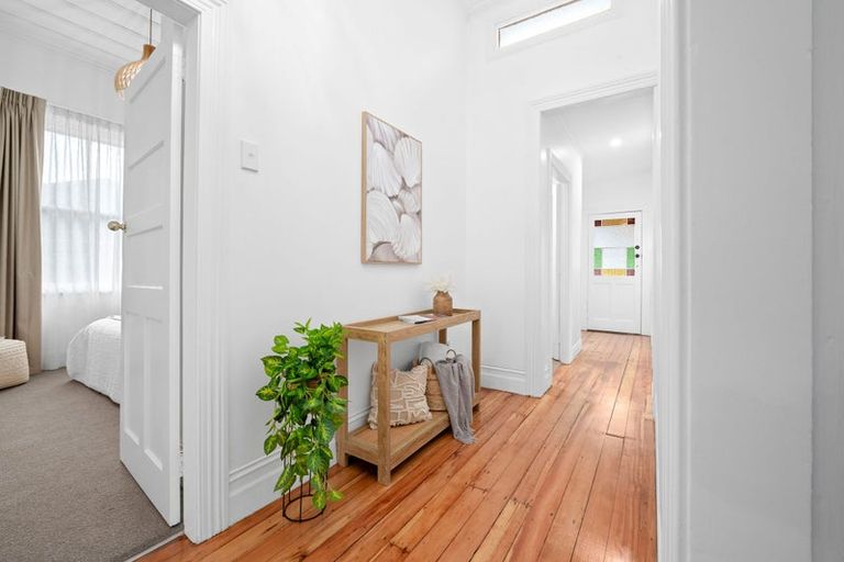 Photo of property in 6 Johnson Street, Dinsdale, Hamilton, 3204