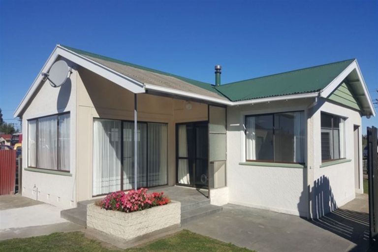 Photo of property in 6 Frederick Street, Makikihi, Timaru, 7971