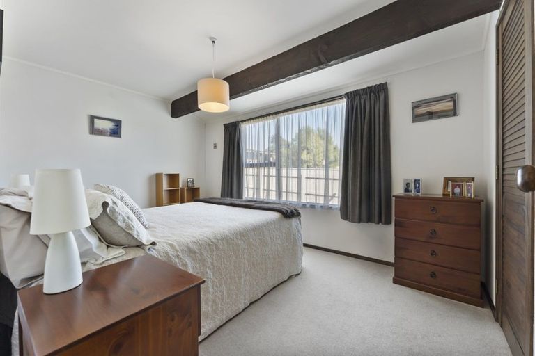 Photo of property in 20 Fairfax Terrace, Frankleigh Park, New Plymouth, 4310