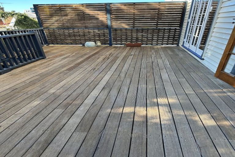 Photo of property in 20 Aro Street, Aro Valley, Wellington, 6021