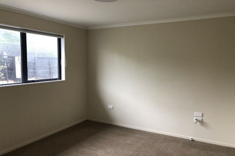 Photo of property in 29 Frimley Terrace, Waikanae Beach, Waikanae, 5036