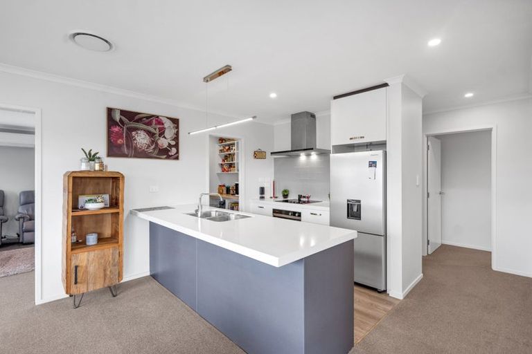 Photo of property in 2 Bragato Way, Te Kauwhata, 3710