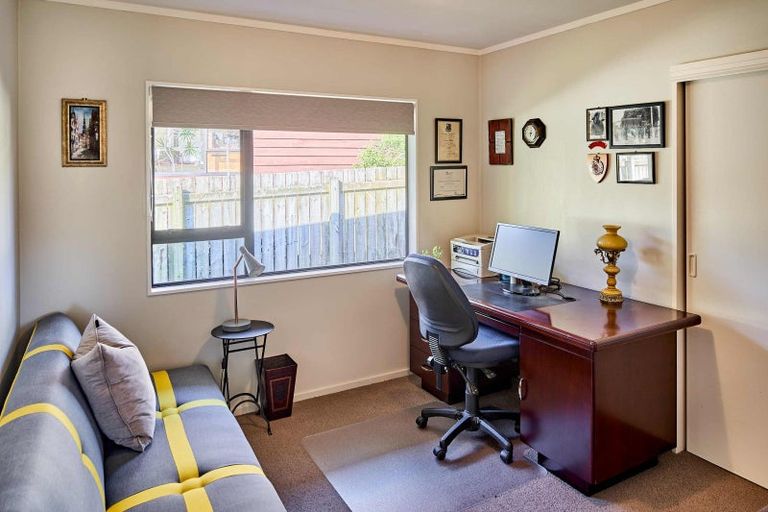 Photo of property in 26 Musket Lane, Whitby, Porirua, 5024