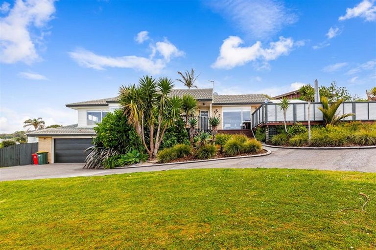 Photo of property in 3 Ascot Way, Orewa, 0931