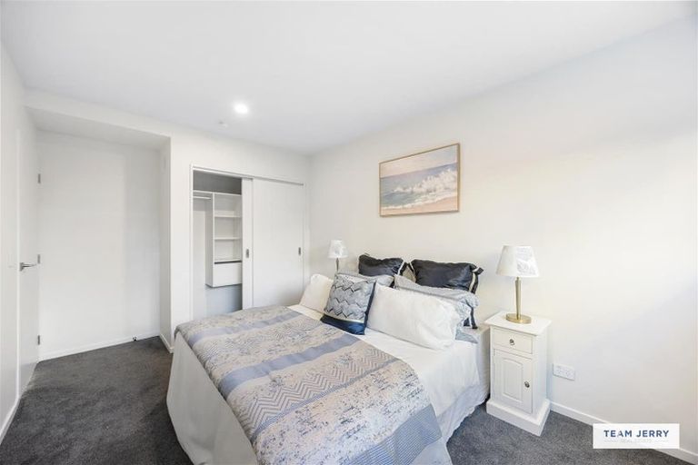 Photo of property in 2/1g Dishys Road, Flat Bush, Auckland, 2019