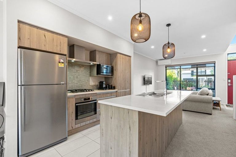 Photo of property in 21 Saltmarsh Road, Hobsonville, Auckland, 0616