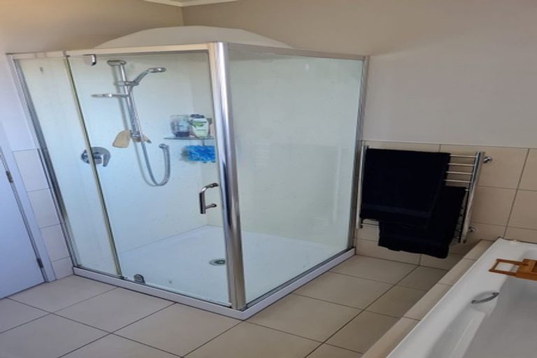 Photo of property in 4 Mabbett Lane, Waimauku, 0883