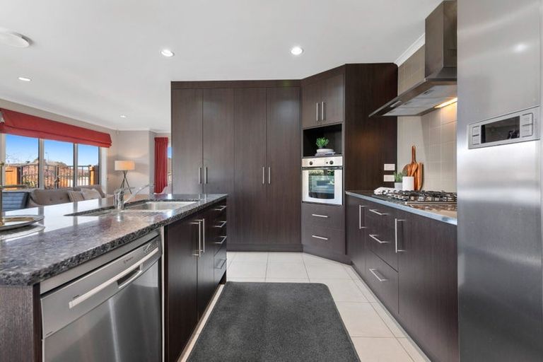 Photo of property in 53 Hamon Place, Pukehangi, Rotorua, 3015