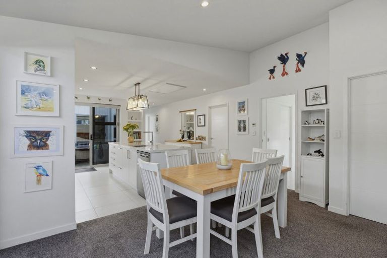 Photo of property in 9 Pimelea Street, Papamoa Beach, Papamoa, 3118