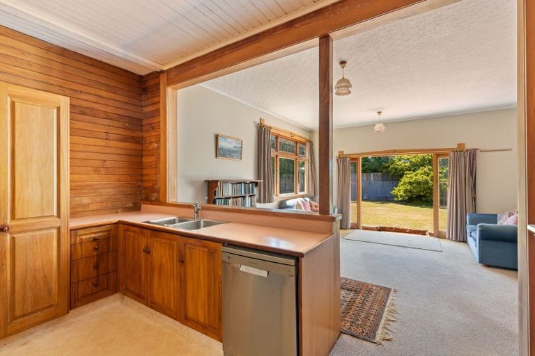 Photo of property in 65 Record Street, Fitzroy, New Plymouth, 4312