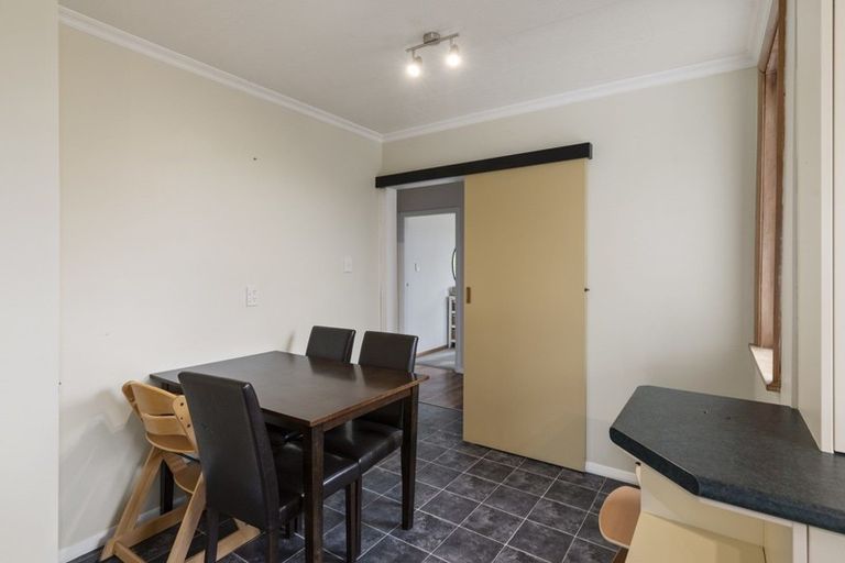 Photo of property in 76 Grey Street, Shannon, 4821