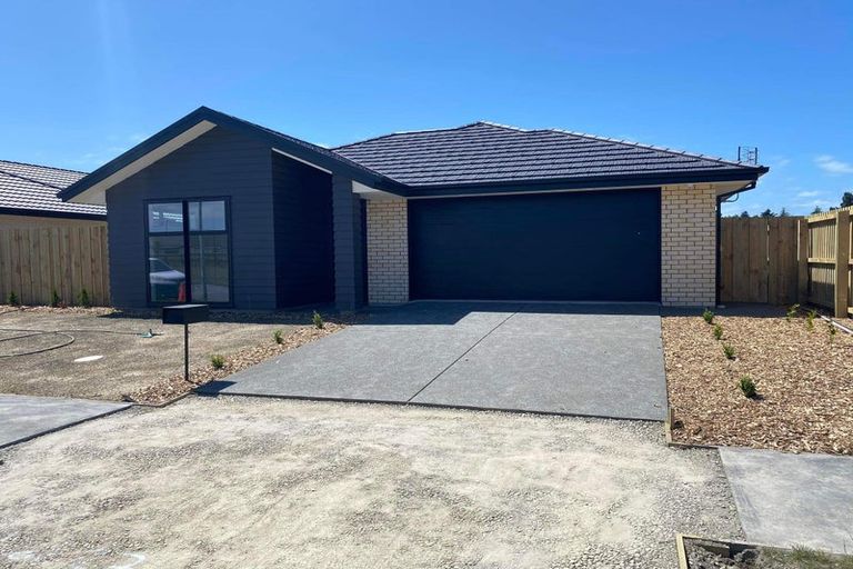 Photo of property in 7 Bill Hammond Drive, Belfast, Christchurch, 8051