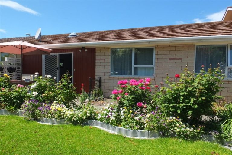 Photo of property in 2/39 Gleniti Road, Gleniti, Timaru, 7910