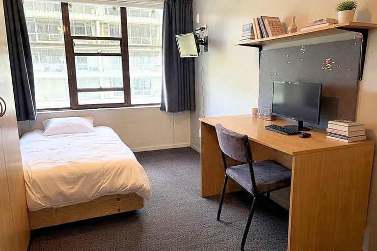 Photo of property in Orange Apartments/victoria Centr, 506/169 The Terrace, Wellington Central, Wellington, 6011