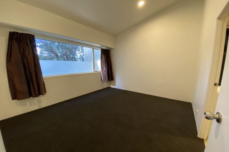 Photo of property in 14a Captain Scott Road, Glen Eden, Auckland, 0602