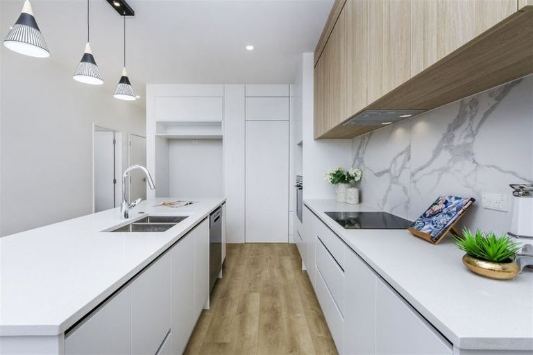 Photo of property in 1 Horokaka Street, Massey, Auckland, 0614