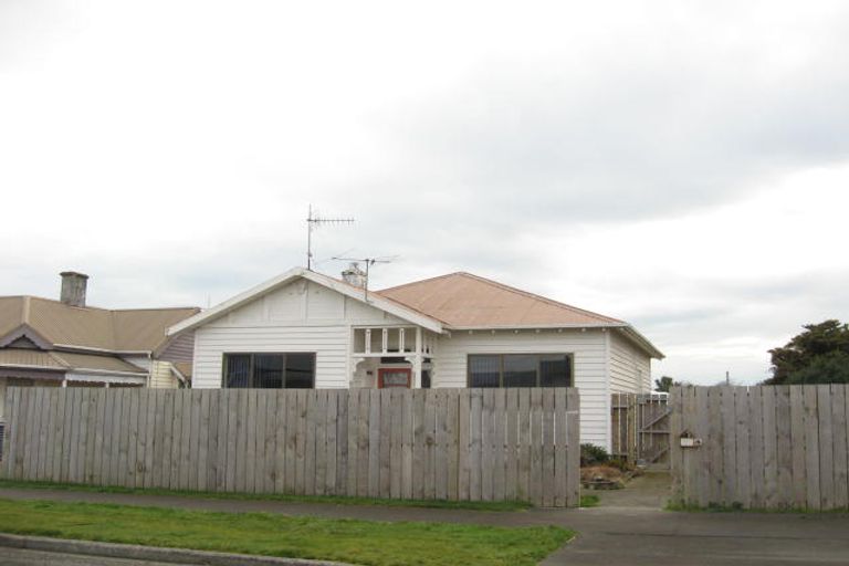 Photo of property in 18 Collingwood Street, Strathern, Invercargill, 9812