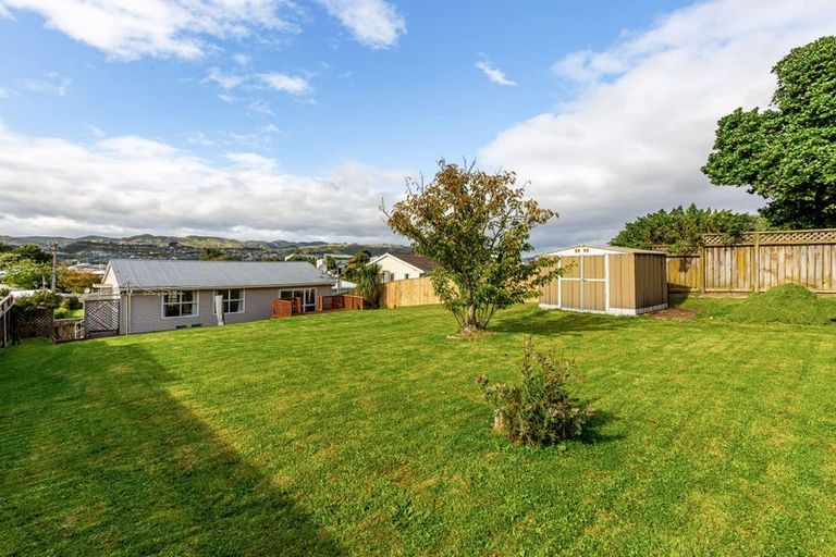 Photo of property in 69 Piko Street, Titahi Bay, Porirua, 5022