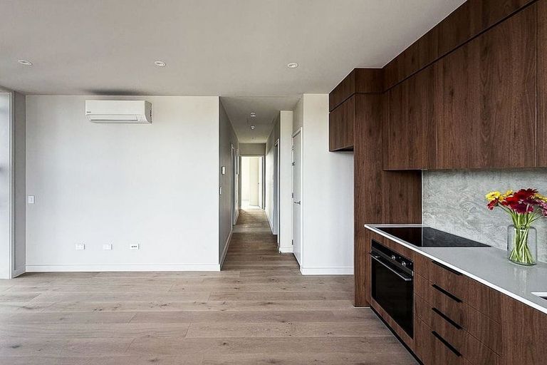 Photo of property in 301/84b Te Oneroa Way, Long Bay, Auckland, 0630