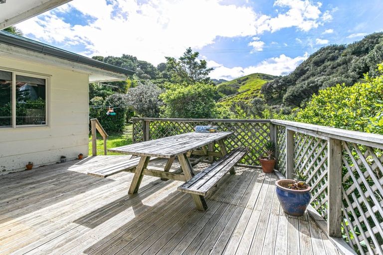 Photo of property in 1090 Thames Coast Sh25 Road, Kereta, Thames, 3575