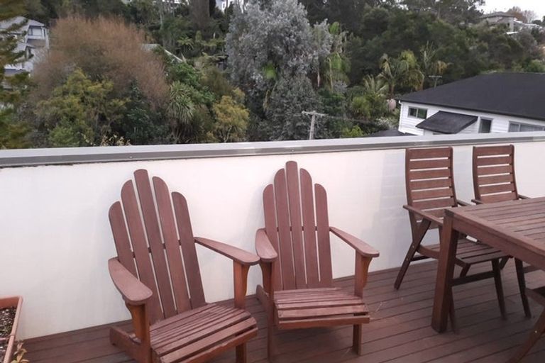 Photo of property in 662 Beach Road, Browns Bay, Auckland, 0630