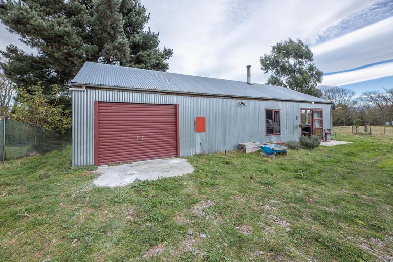 Photo of property in 23 Hororata Road, Hororata, 7572